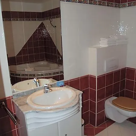 U Krbu 3* Vestec (Prague-West)